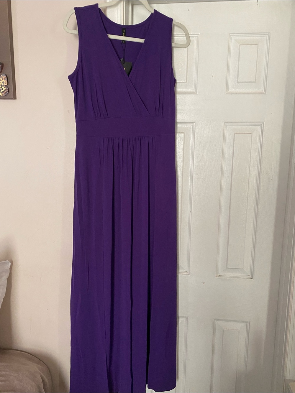 Sleeveless V-Neck Maxi Dress in Deep Purple